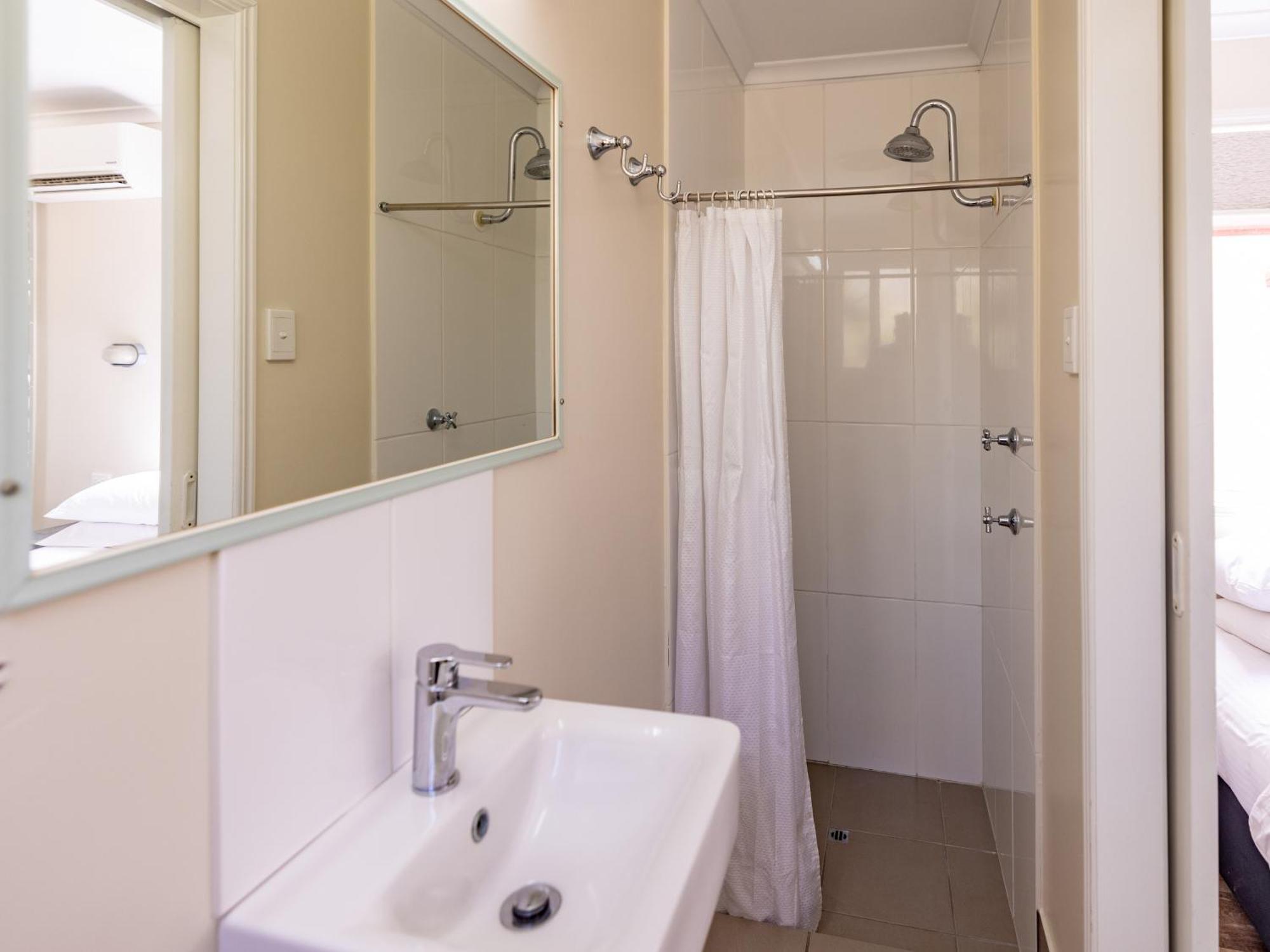 Nrma Capricorn Yeppoon Holiday Park Kinka Værelse billede
